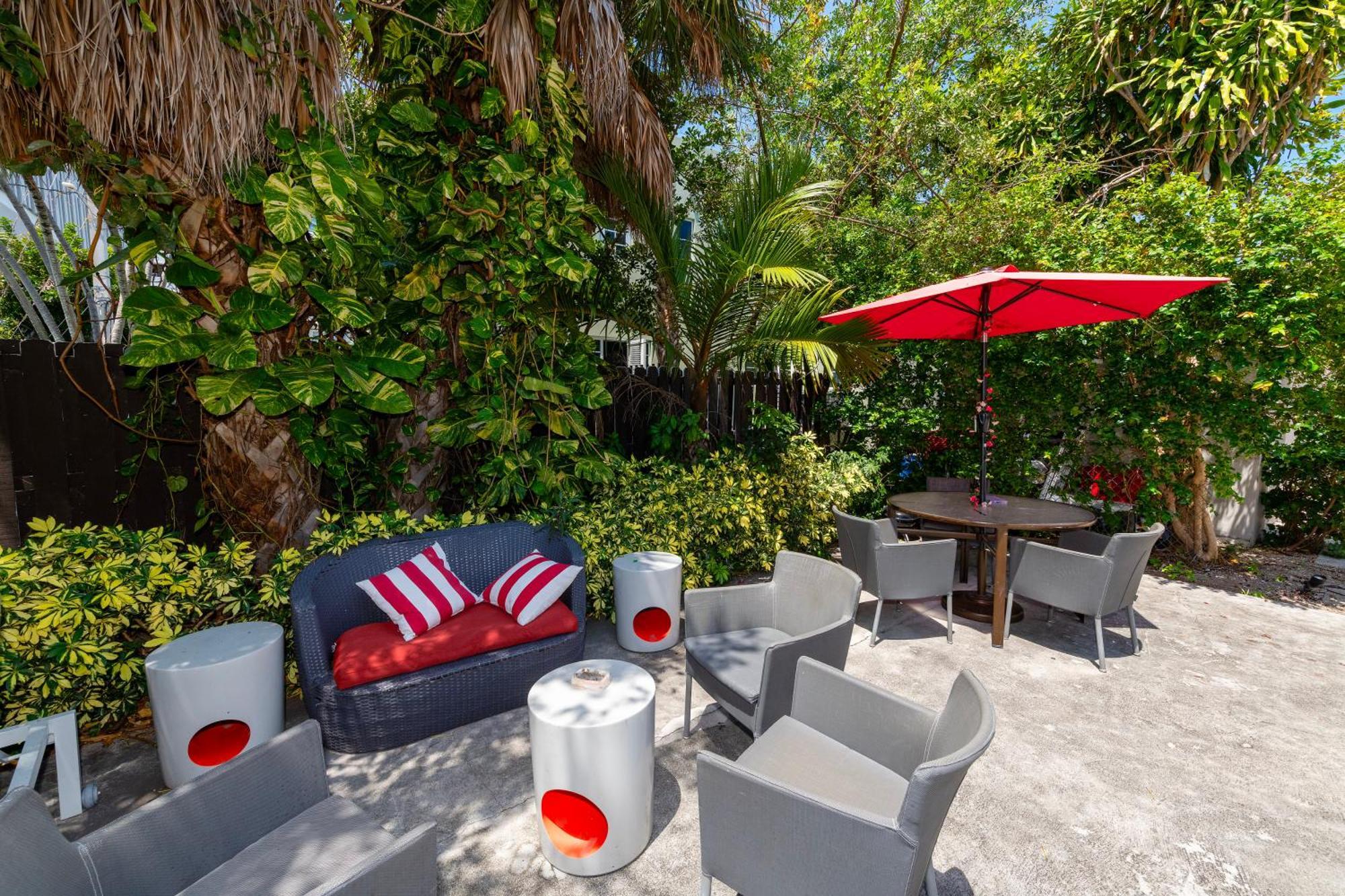 Sunny Days Apartments Μαϊάμι Μπιτς Εξωτερικό φωτογραφία